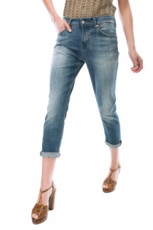 BOYFRIEND JEANS - TREATED DENIM